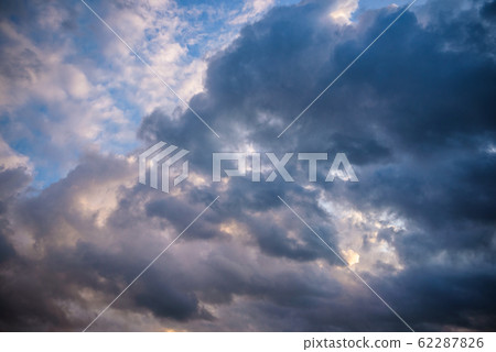 Stormy clouds on summer evening. Rainy sky before Stormy clouds on summer evening. Rainy sky before 62287826
