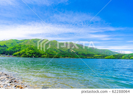 Lake Aoki early summer Nishina Sanko [Nagano Prefecture] 62288064