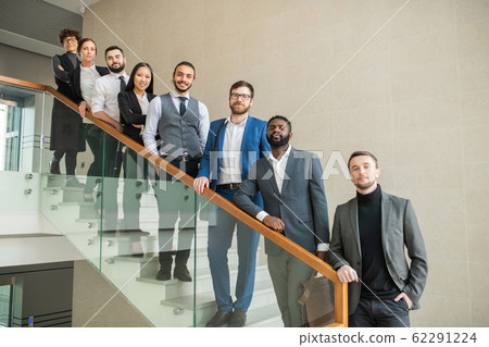 Business team in row Business team in row 62291224