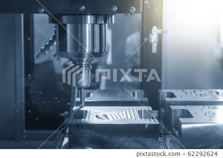 The CNC milling machine rough cutting . The CNC milling machine rough cutting . 62292624