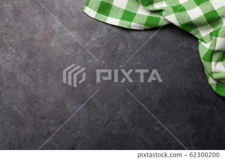 Kitchen table with tablecloth Kitchen table with tablecloth 62300200