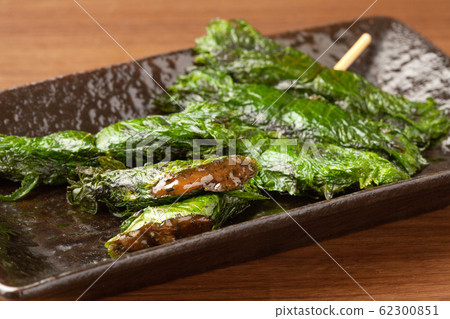 Shiso roll 62300851