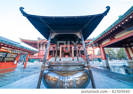 Asakusa Sensoji Temple's Tokoro Furnace 62305640