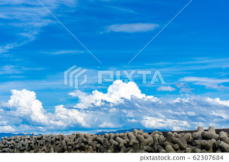 Midsummer sky Midsummer sky 62307684