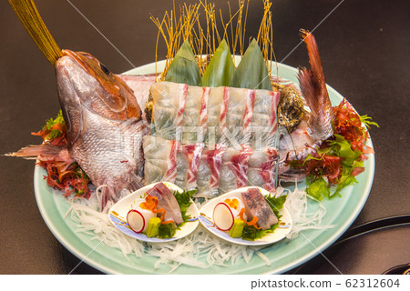 Activity of the sea bream Activity of the sea bream 62312604