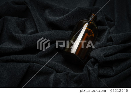 Medicine bottle 62312946