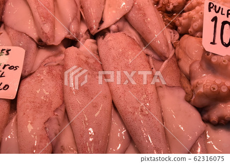 新鮮和有價值的內爾哈市場 62316075