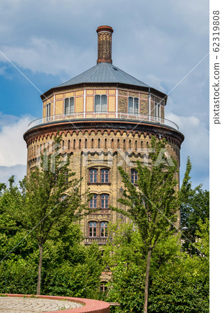 old water tower in berlin, prenzlauer berg, germany old water tower in berlin, prenzlauer berg, germany 62319808