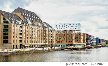 The river Spree near Oberbaumbrucke in Berlin, Germany The river Spree near Oberbaumbrucke in Berlin, Germany 62319828