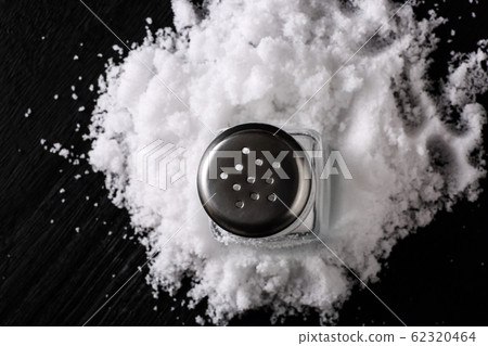 Salt shaker 62320464