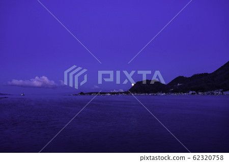 (Shizuoka Prefecture) Rakuzuki in Eura Bay, Numazu City 62320758