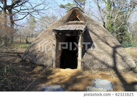 千葉縣房總村村通製作所重建的坑住宅 千葉縣房總村村通製作所重建的坑住宅 62321625