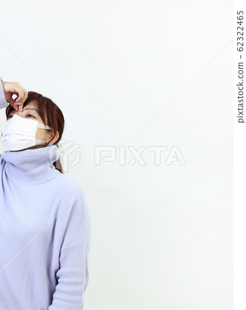 戴著面具的女人 戴著面具的女人 62322465