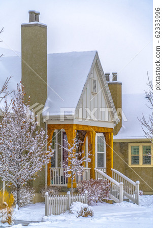 Beautiful home in Daybreak blanketed with snow Beautiful home in Daybreak blanketed with snow 62333996