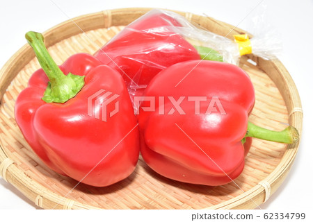 Three red paprika Three red paprika 62334799