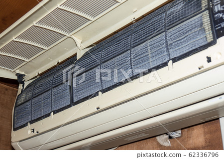 臟舊的空調過濾網 臟舊的空調過濾網 62336796