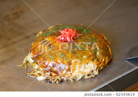 Okonomiyaki 62343619