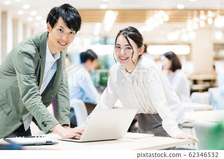 商業青年 62346532