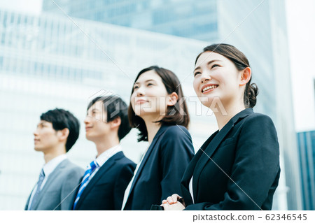 Business Young 62346545