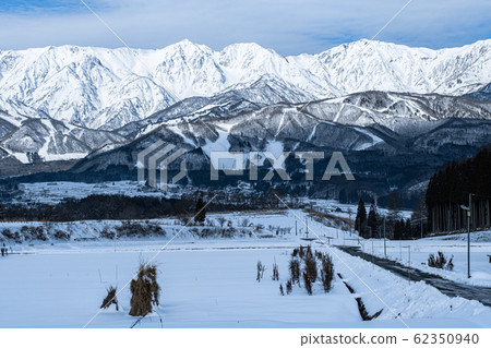 Hakuba village winter scenery 62350940