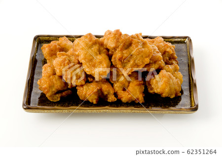  Deep-fried chicken 62351264