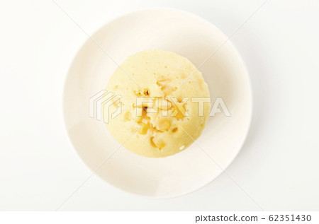 Steamed bread with corn 62351430