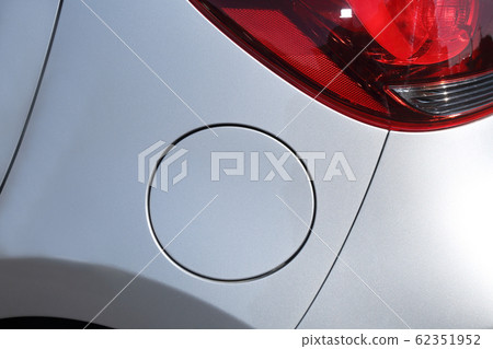 Filler cover Filler cover 62351952
