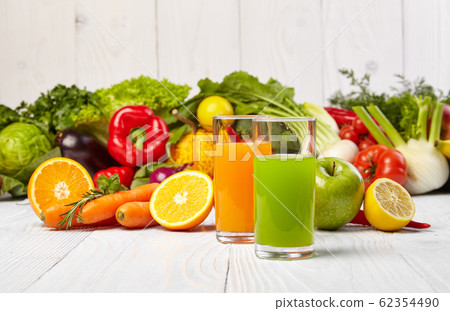 Various Freshly Vegetable Juices for Detox Various Freshly Vegetable Juices for Detox 62354490