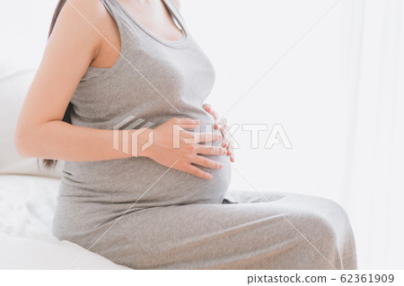 last month of pregnancy, pregnant, pregnant woman 62361909