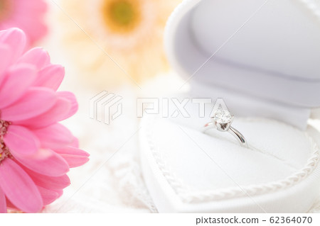 婚禮訂婚戒指 62364070