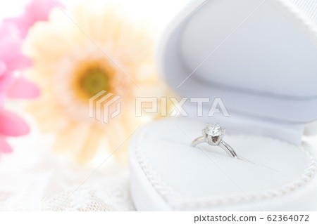 婚禮訂婚戒指 62364072