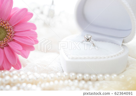 Wedding engagement ring Wedding engagement ring 62364091
