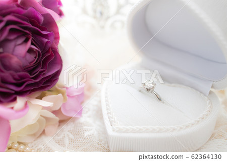 婚禮訂婚戒指 62364130