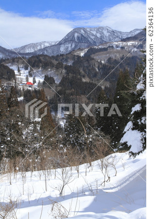 Shinshu Odani village winter 62364136