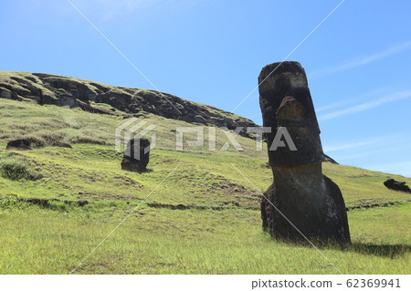 Moai Moai 62369941