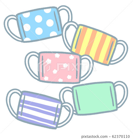 Handmade mask with colorful pattern 2 62370110