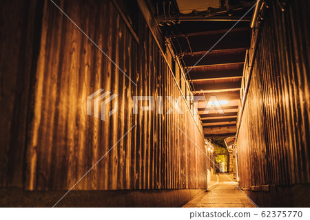 Stone wall alley at night Kyoto Stone wall alley at night Kyoto 62375770