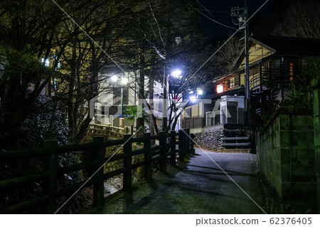 高尾楓街夜 高尾楓街夜 62376405