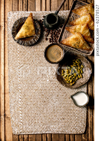 Turkish dessert baklava 62378527