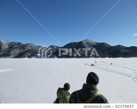 Smelt fishing on ice @ Lake Nukabira 62379047