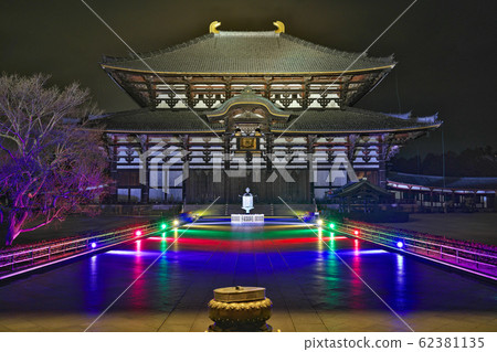 [Todaiji Daibutsuden（點亮）]奈良縣奈良市走司町 62381135