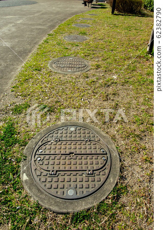 Disaster manhole toilet 62382790