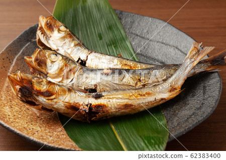 烤沙丁魚 烤沙丁魚 62383400