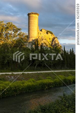 Chateau de l Hers near Chateauneuf-du-Pape Chateau de l Hers near Chateauneuf-du-Pape 62385919