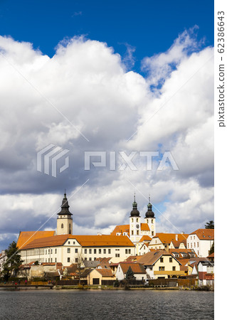 old town in Telc, Czech Republic old town in Telc, Czech Republic 62386643