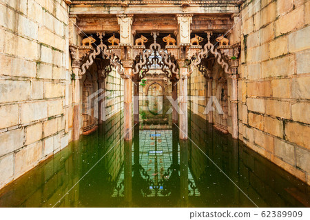 Raniji ki Baori stepwell, Bundi 62389909