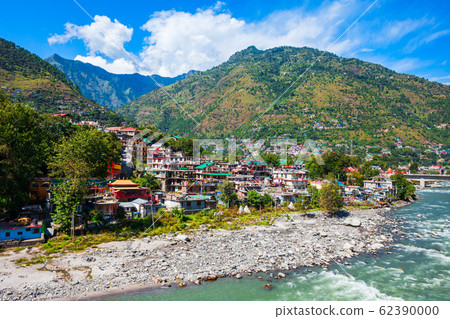 Beas river near Kullu town, India 62390000