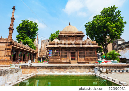 Rani Sipri Ki Masjid Mosque, Ahmedabad 62390081