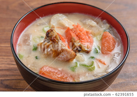 Classic winter salmon lees Classic winter salmon lees 62391655