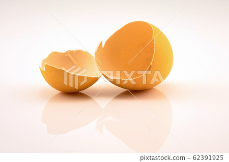 Empty Egg Shell On White Background 62391925